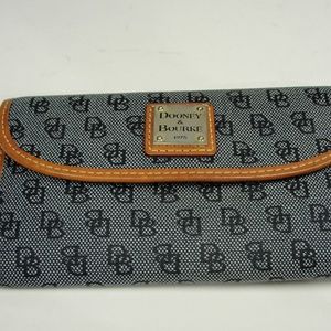 Dooney & Bourke Clutch Wallet Navy Blue